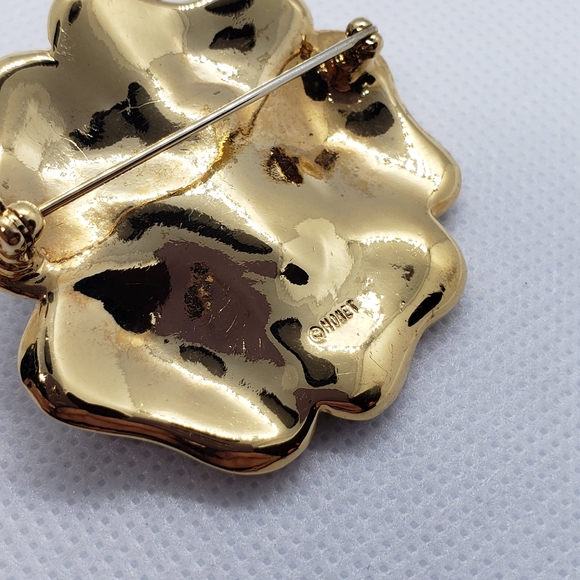 Topaz Rhinestone Monet Flower Brooch - Picture 3 of 3